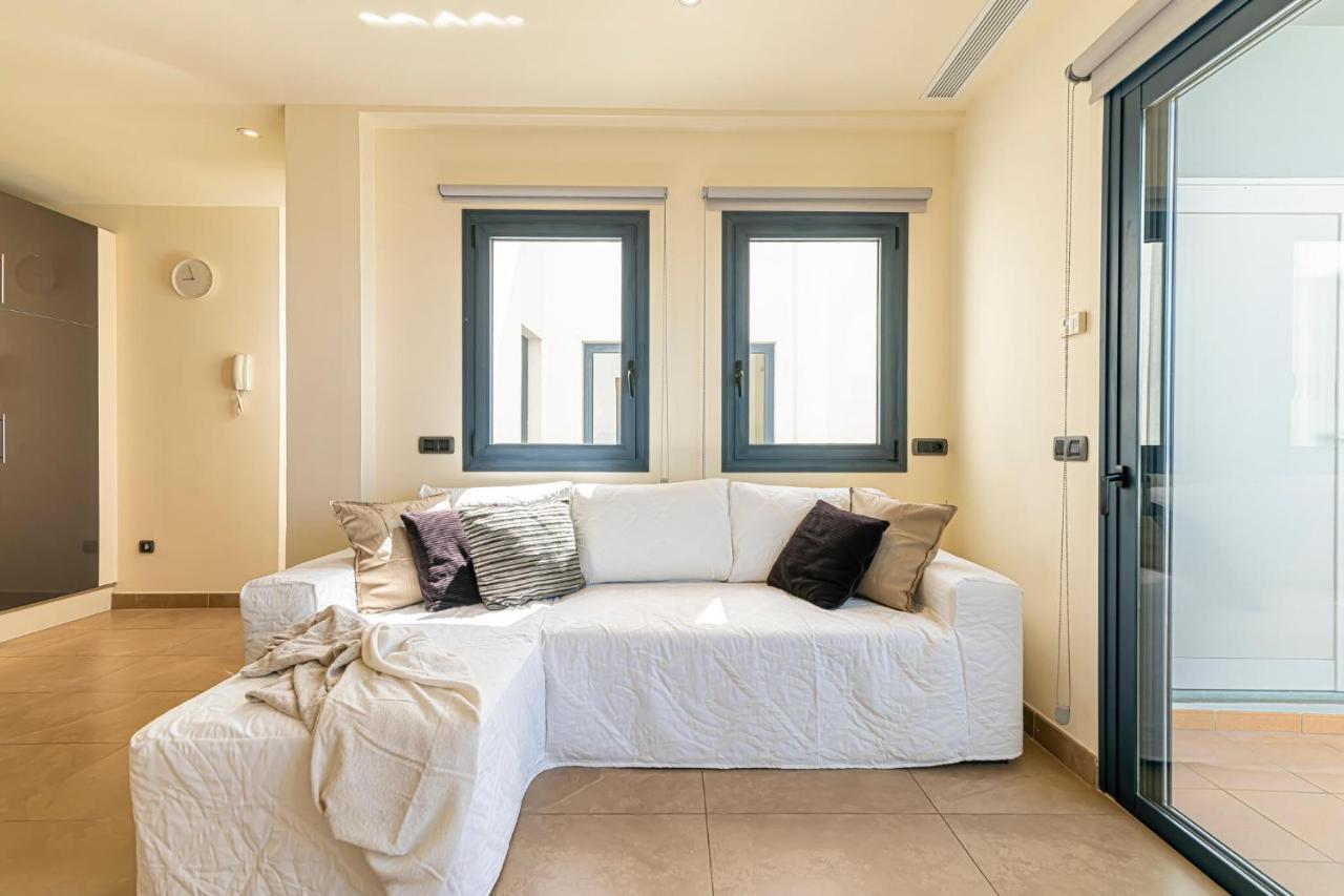 Luxury Holidays Suites, Playa De Los Cristianos Los Cristianos  Zewnętrze zdjęcie