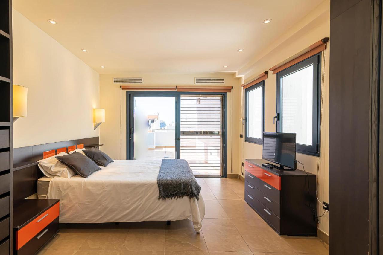 Luxury Holidays Suites, Playa De Los Cristianos Los Cristianos  Zewnętrze zdjęcie