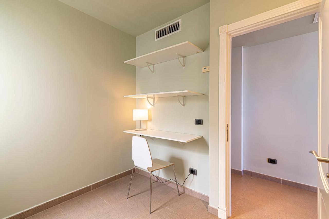 Luxury Holidays Suites, Playa De Los Cristianos Los Cristianos  Zewnętrze zdjęcie