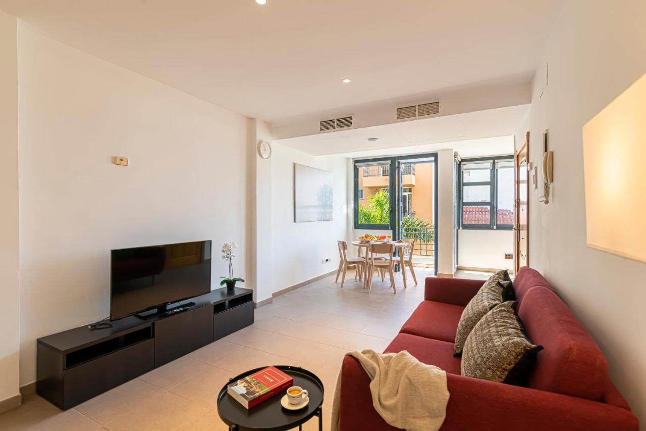 Luxury Holidays Suites, Playa De Los Cristianos Los Cristianos  Zewnętrze zdjęcie