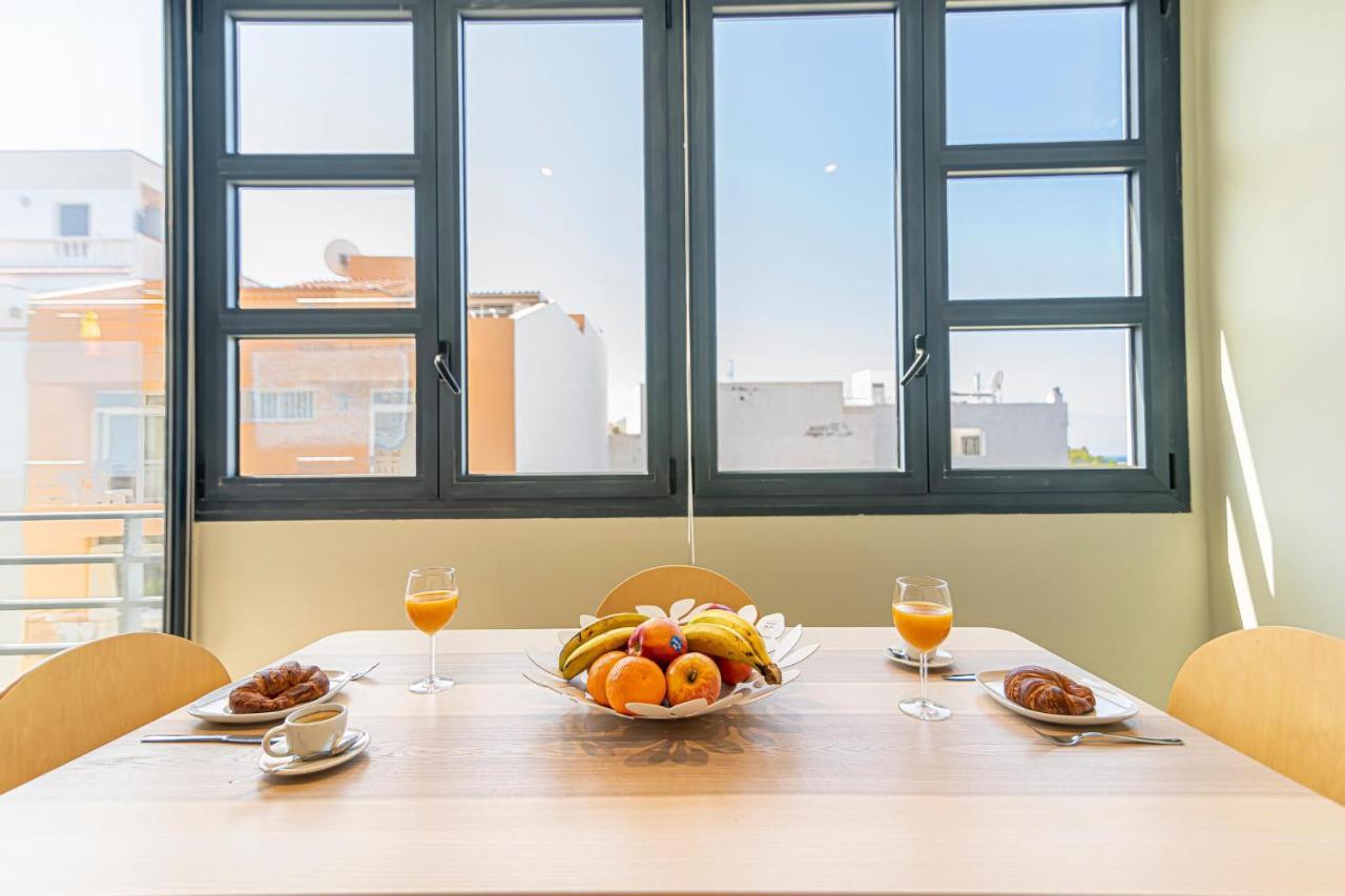 Luxury Holidays Suites, Playa De Los Cristianos Los Cristianos  Zewnętrze zdjęcie
